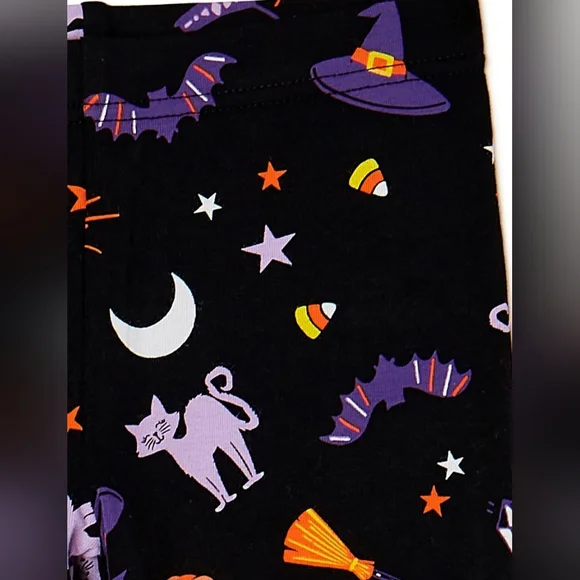 NWOT Women's Halloween Themed Black Leggings - Picture 2 of 5